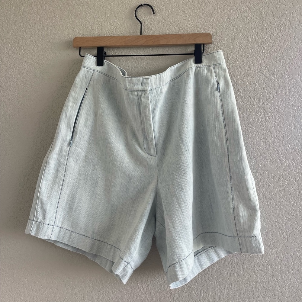 Akris Punto Lightwash Denim Shorts